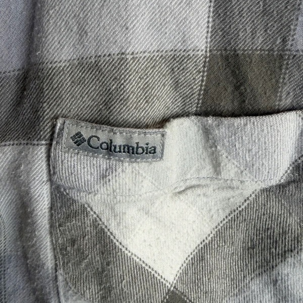 Columbia Men's Gray & White Plaid Button-Down Shirt - Picture 2 of 5